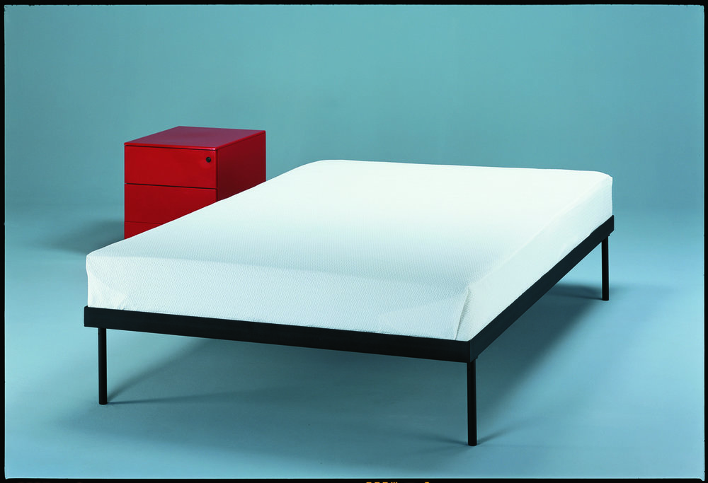 Gugelot Bed GB 1085 by Habit