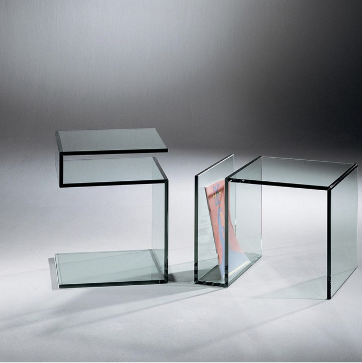 Side table JANUS III by Dreieck Design