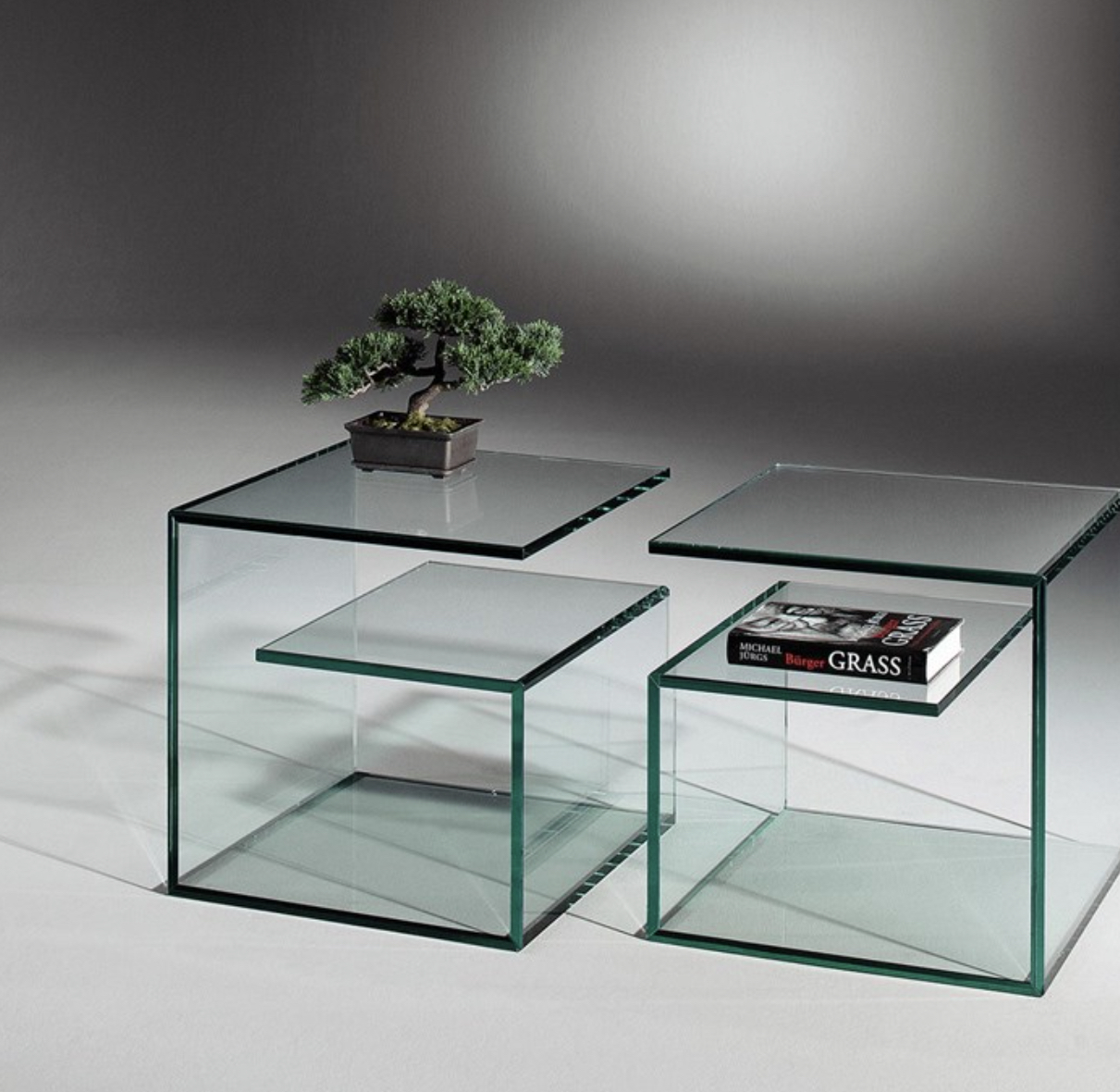 Side table JANUS V by Dreieck Design