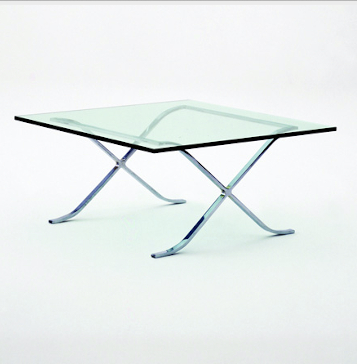Mies van der Rohe - Coffee table for the german empire pavillon