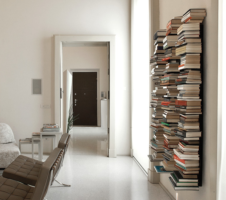 Vertical wall bookcase PTOLOMEO WALL by Opinion Ciatti