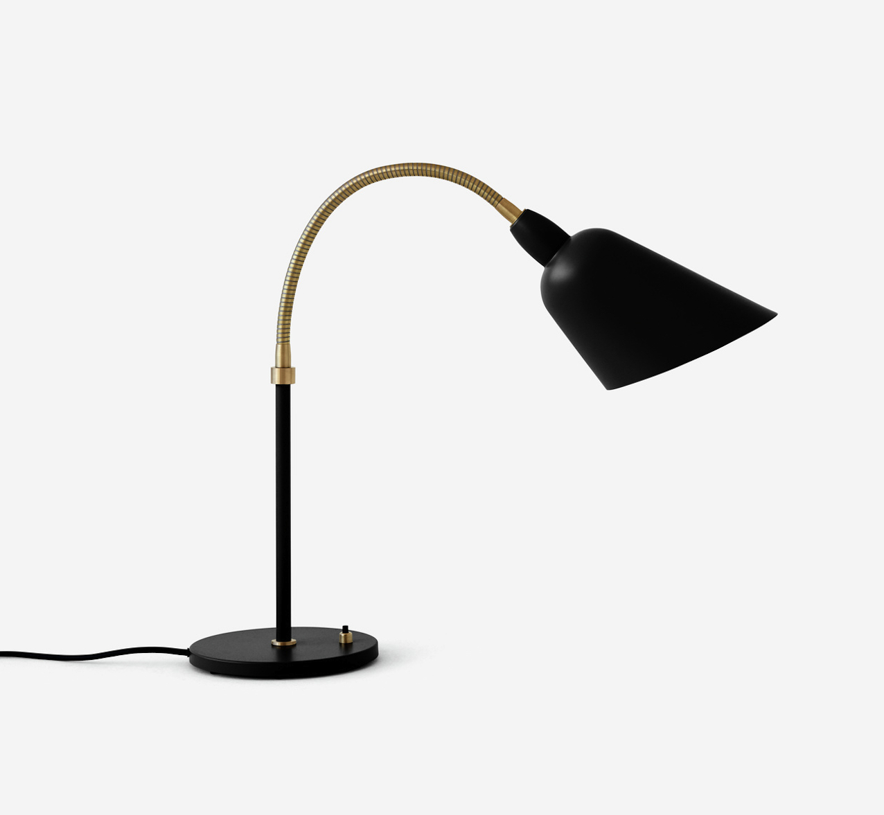 Arne Jacobsen Table lamp AJ8 BELLEVUE Black & Brass